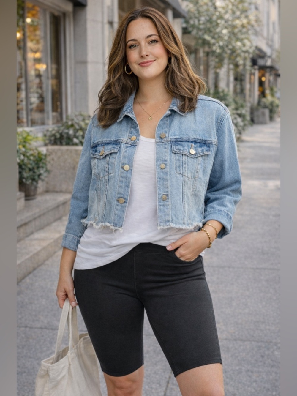 557 Grace + Karma Cropped Denim Jacket XL Distressed Light Wash Jean Cotton